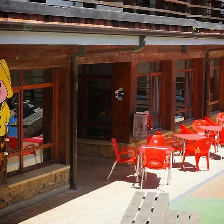Hostel Trinkete Etxea