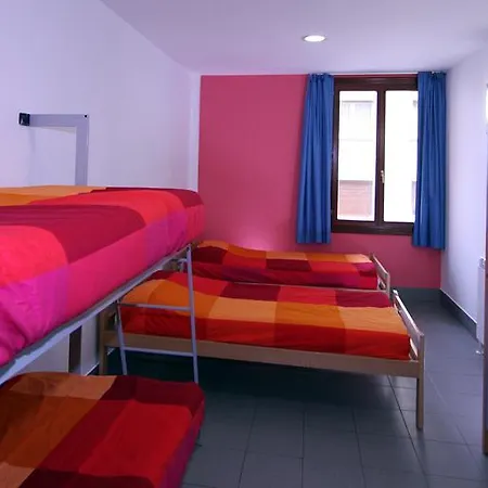 Hostel Trinkete Etxea Lekeitio