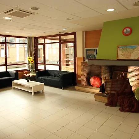 Hostel Trinkete Etxea *
