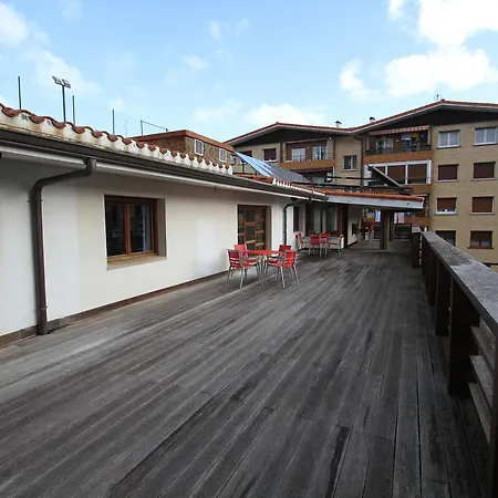 Trinkete Etxea Hostel