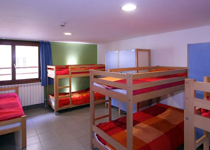 بيت شباب Trinkete Etxea